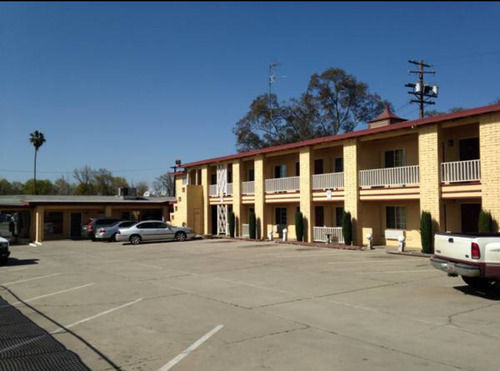 Town & Country Motel Livingston Exterior foto