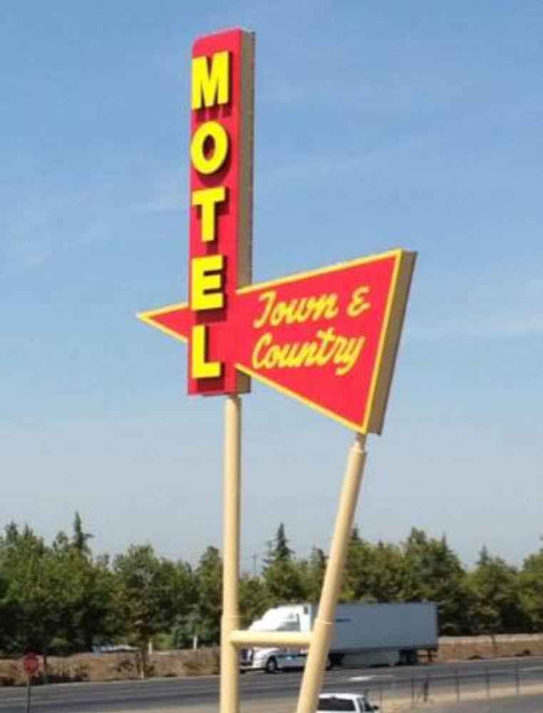 Town & Country Motel Livingston Exterior foto